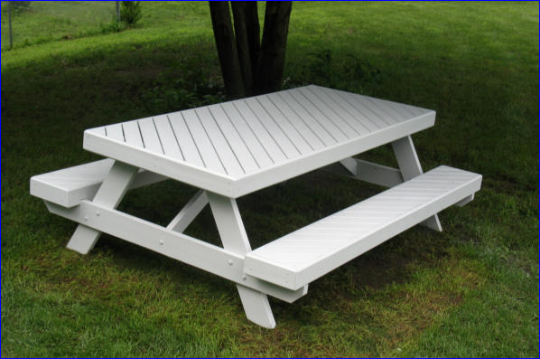 Super Picnic Table